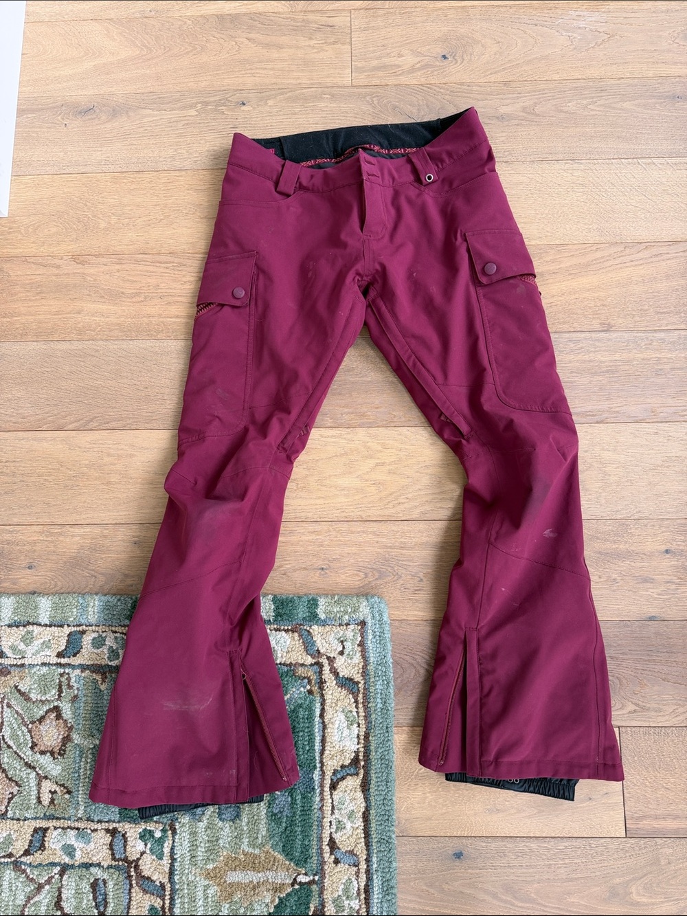 Burton Women's Burgundy Ski Pants